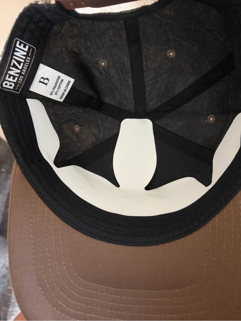New York Yankees Camo Rose Embroidered Hat - Brown Bill - Picture 4 of 4